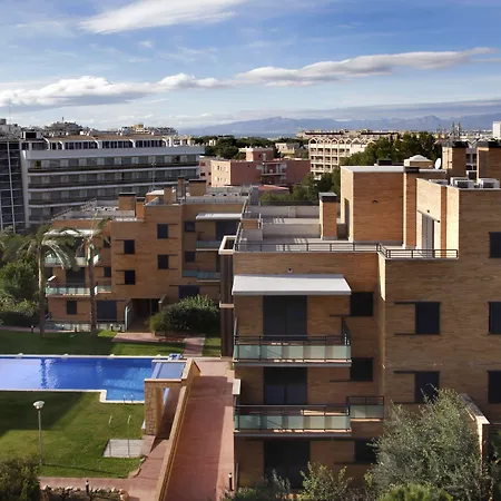 アパート Pierre & *