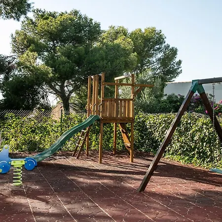 Pierre & アパート